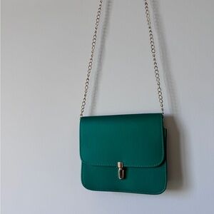 NEW Green crossbody bag